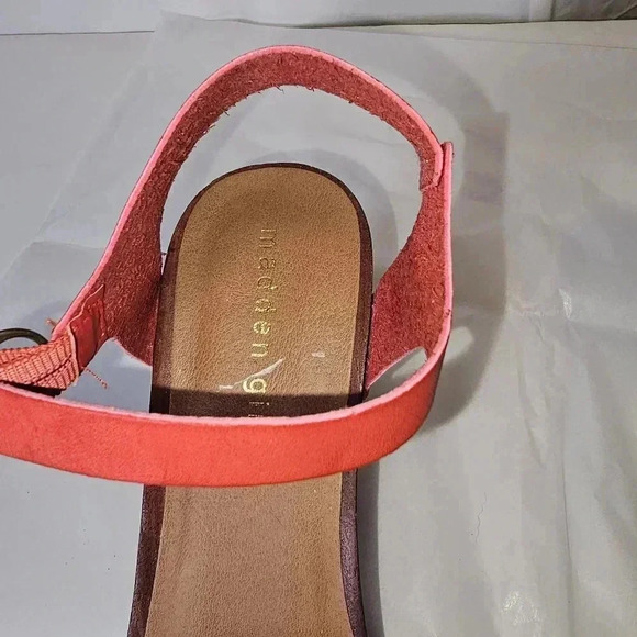 NWOT Madden Girl orange chunky heel sandles - Picture 7 of 10
